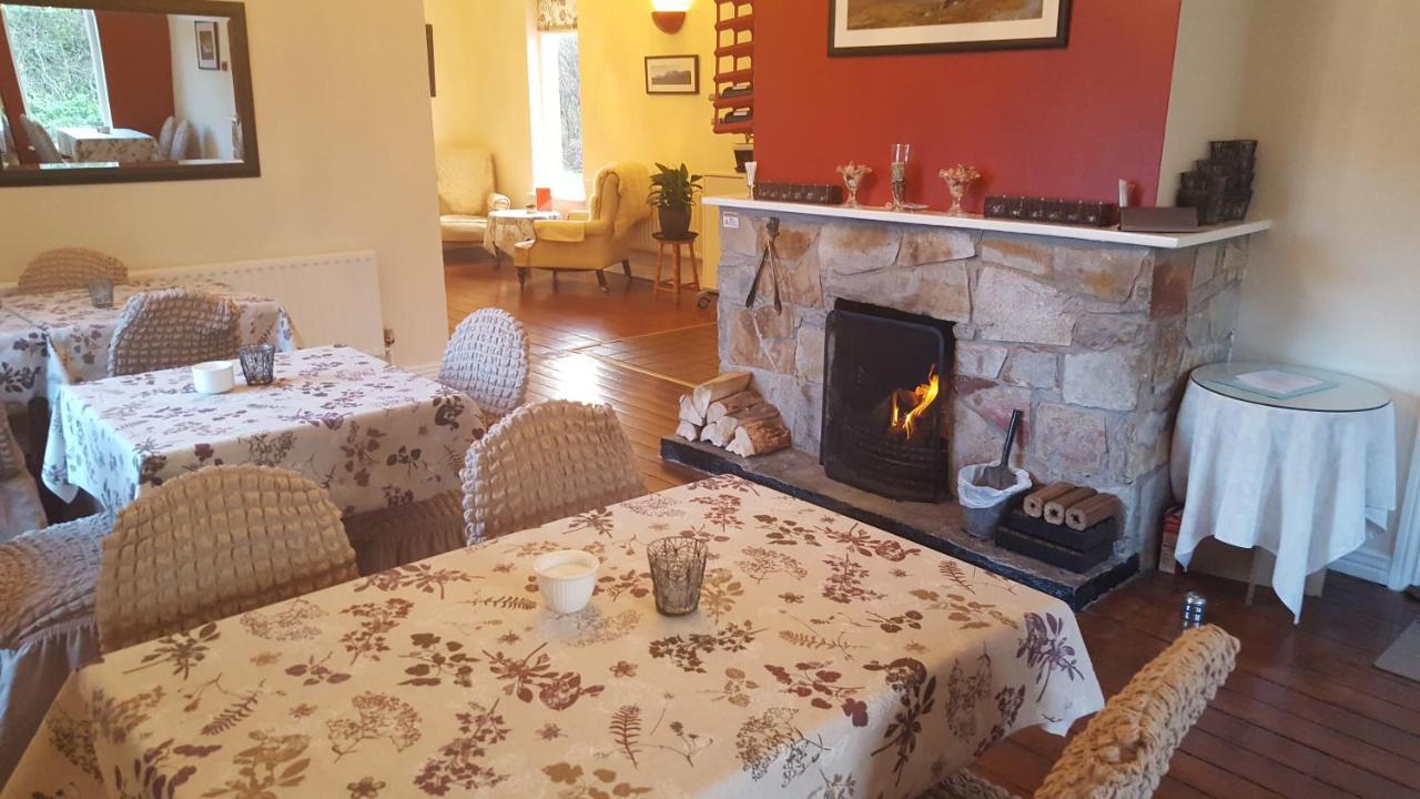 Portfinn Lodge Leenaun Exteriör bild