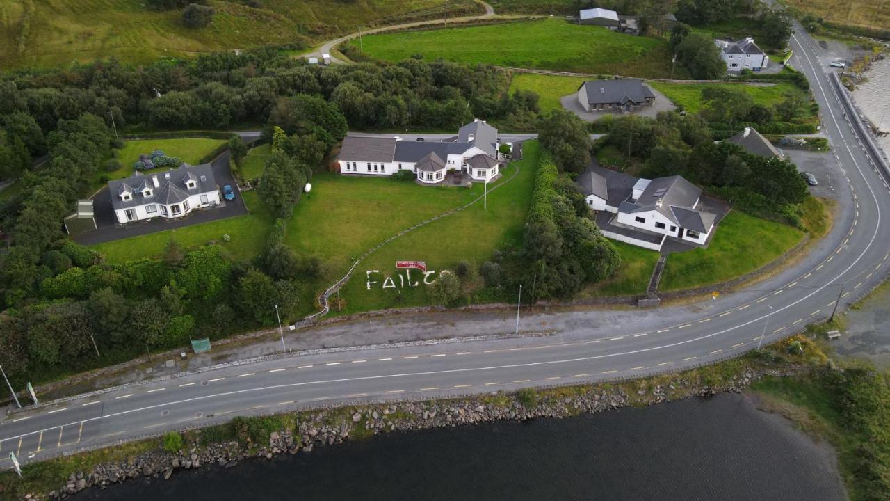 Portfinn Lodge Leenaun Exteriör bild