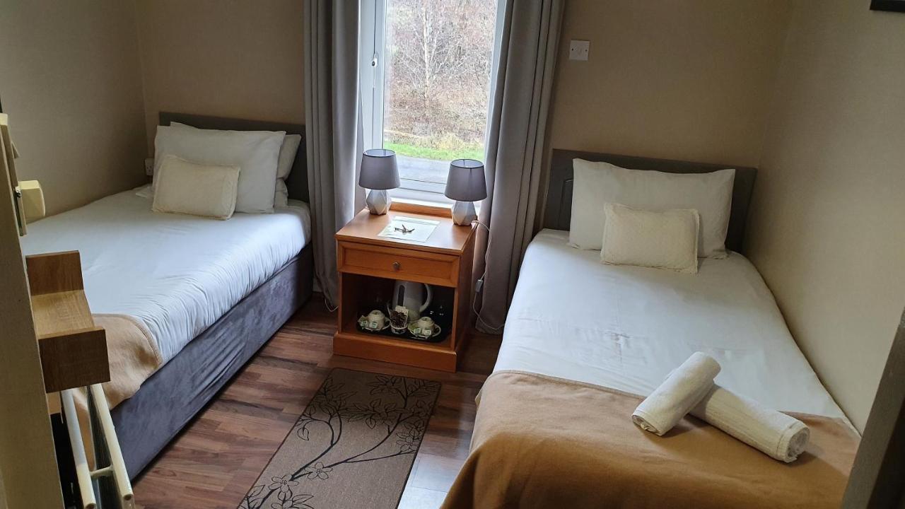 Portfinn Lodge Leenaun Exteriör bild